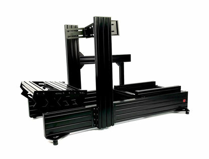 SimXPro XT160 GT simracer-kabine med ratt, pedaler og gearskifte til simracingoplevelse i hjemmet