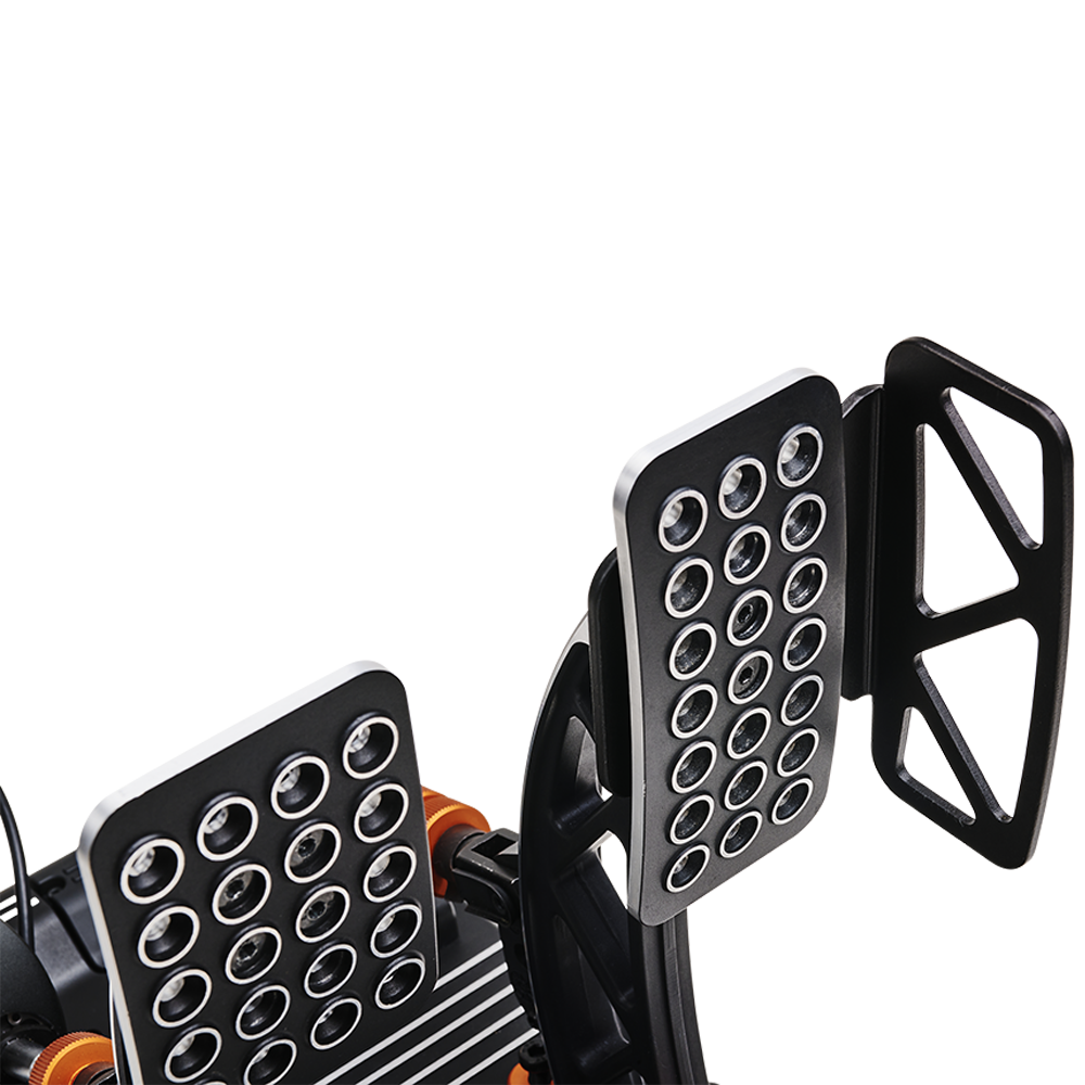 Asetek Racing universal pedalfod til simracing, close-up af fodrestand og justeringsmuligheder uden baggrund.
